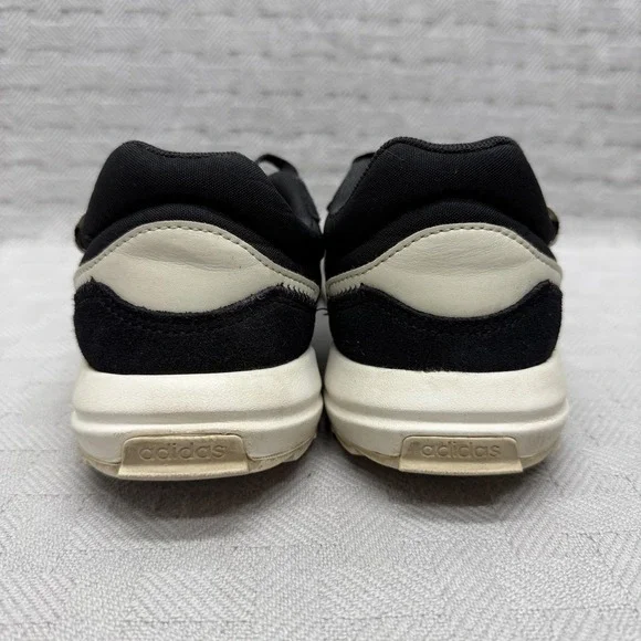 Adidas Shoes Womens Size 7.5 Black Canvas Athletic Sneakers Lace Up EH1859 - Picture 3 of 9